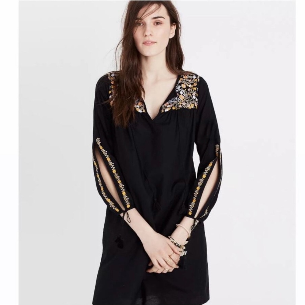 Madewell Slit Sleeve Black Embroidered Tunic